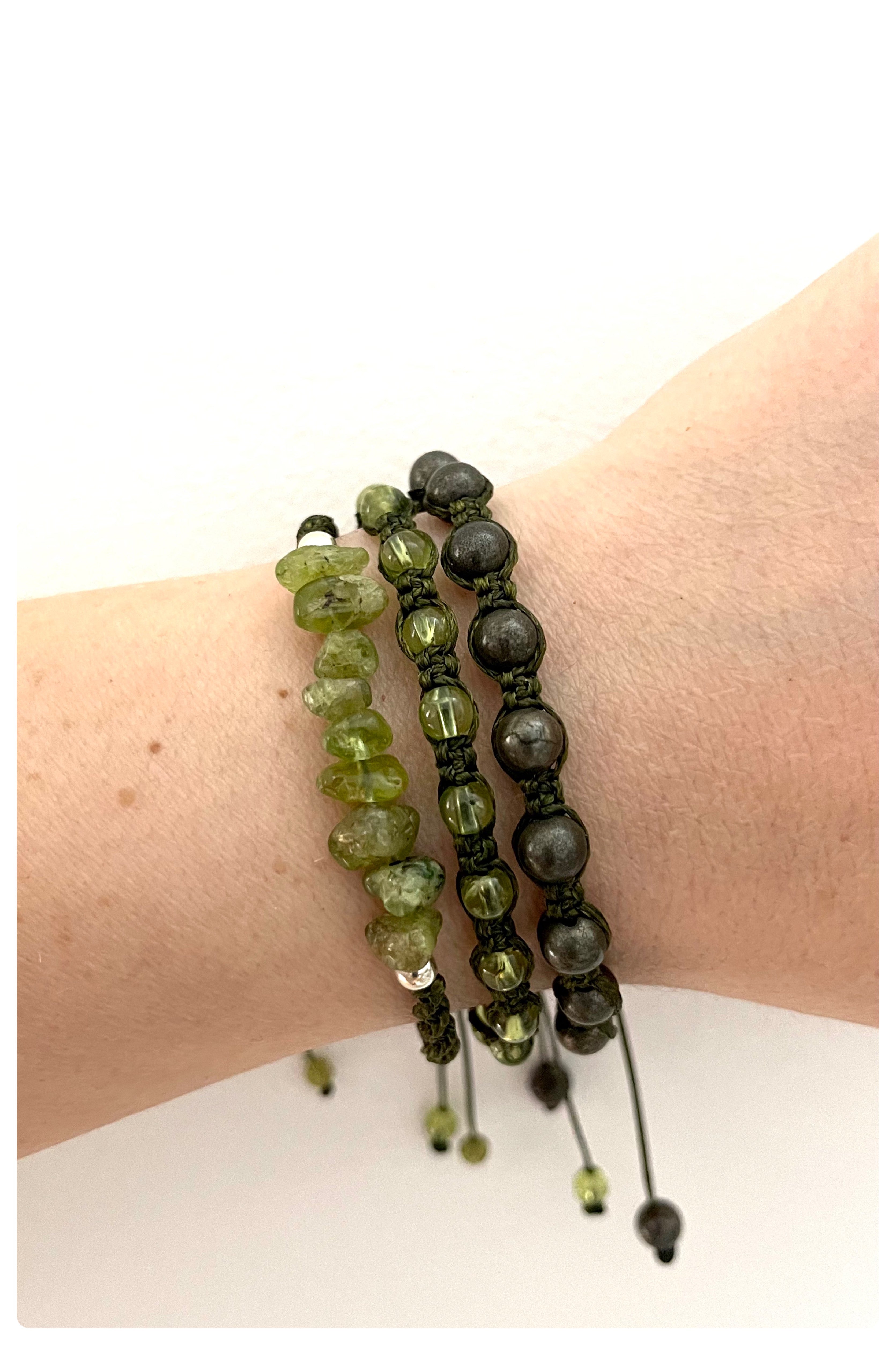 Raw on sale peridot bracelet